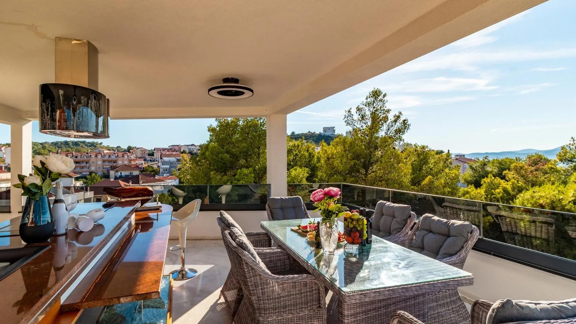 Apartment Beach Villa Valentina Trogir