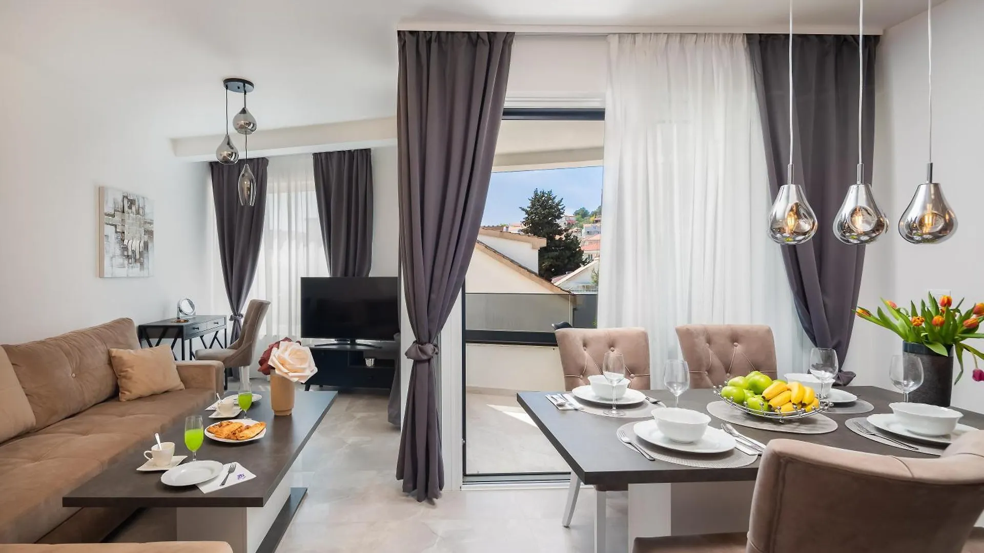 Beach Villa Valentina Trogir Apartment
